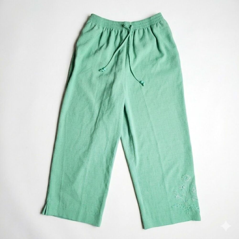 Alfred Dunner Pants Women Size 8 Green Pull On Elastic Waist Capri Crop